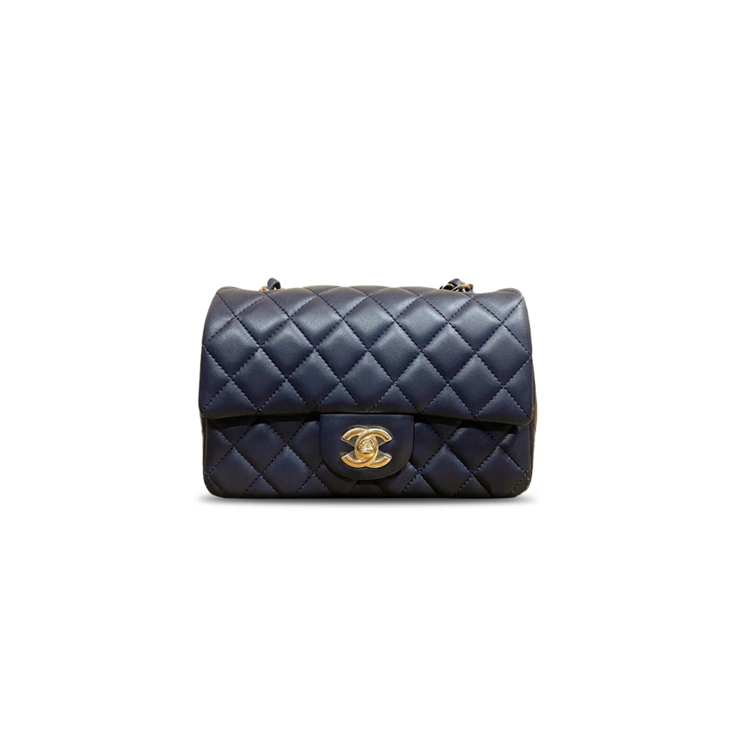 Ch**el mini classic 20 in sheepskin leather with gold buckle (20*12*7cm)